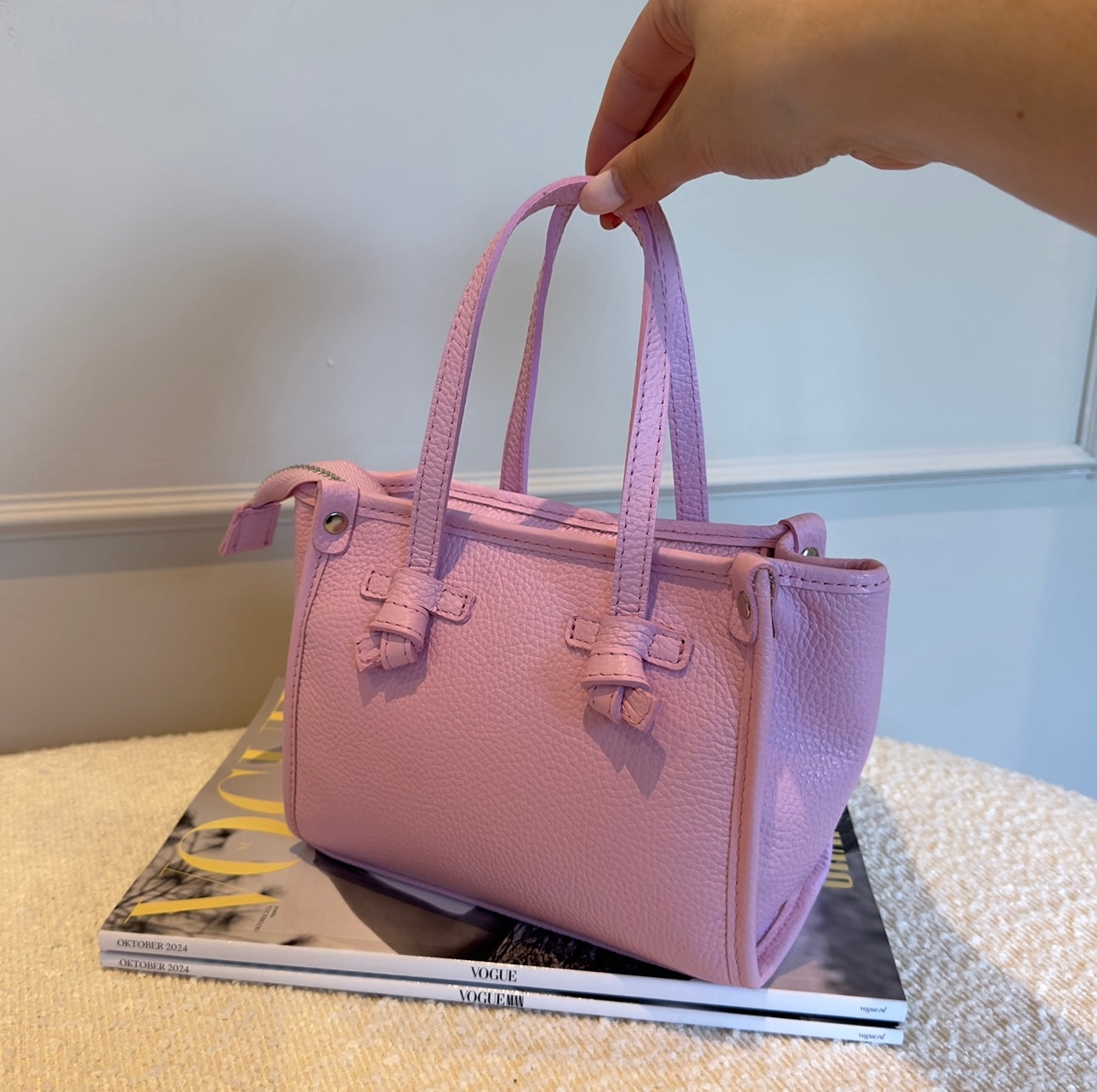 Pinky bag ( echt leer! )