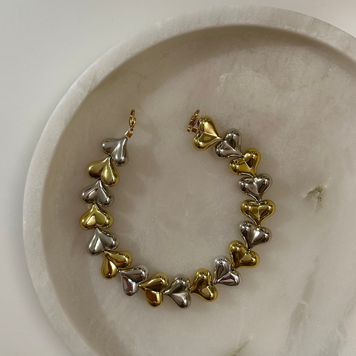 Heart phone cord - Gold & Silver