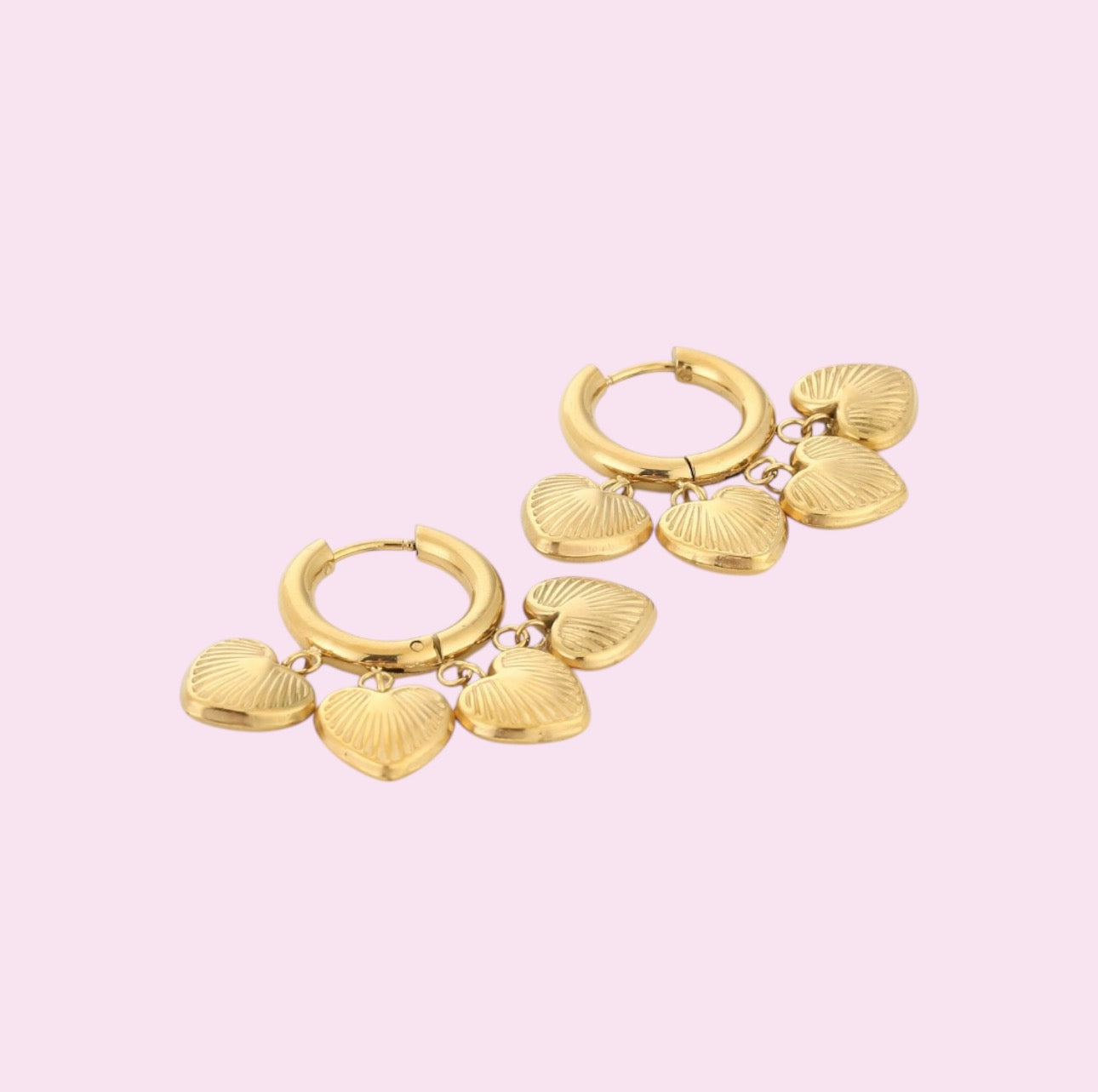 Hart bedels oorbellen gold