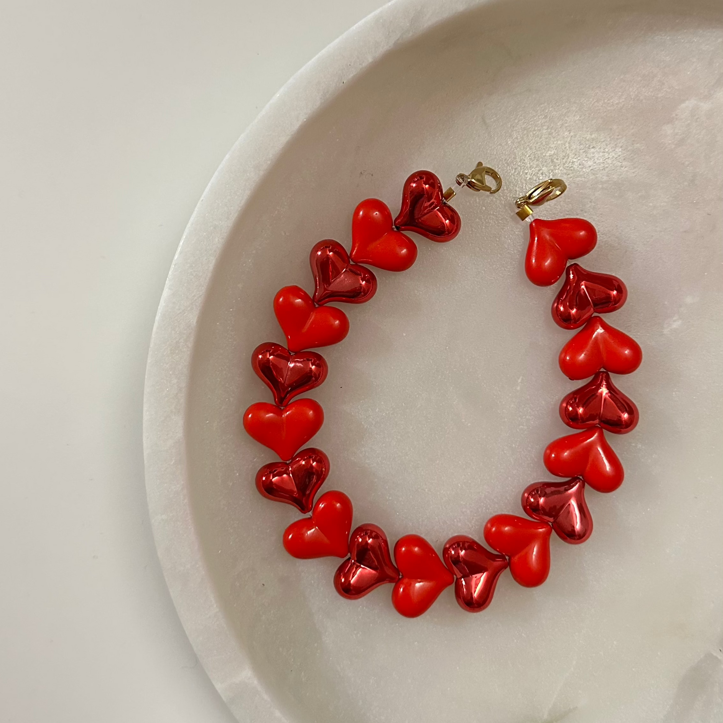 Heart phone cord - Mixed color red