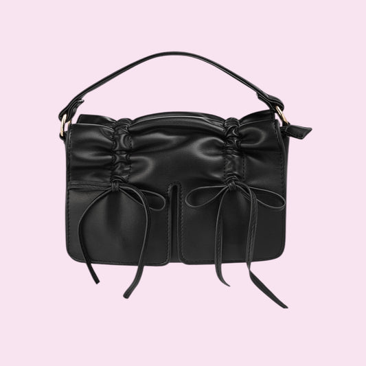 Charm bag black